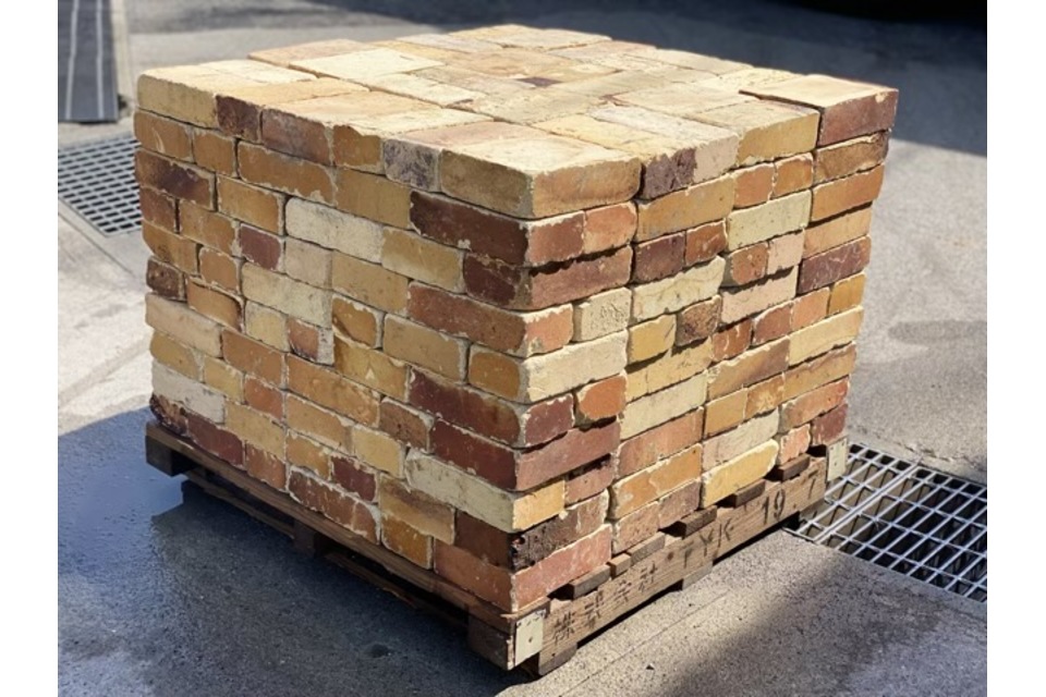 割型　「イエロー・キューブ」の商品画像00