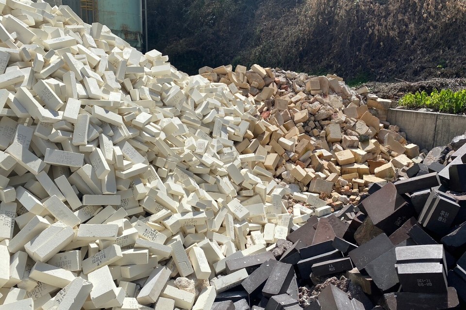 回収実績02の画像